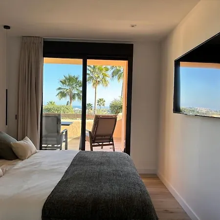 Luxurious In Benahavis / Marbella * エステポナ
